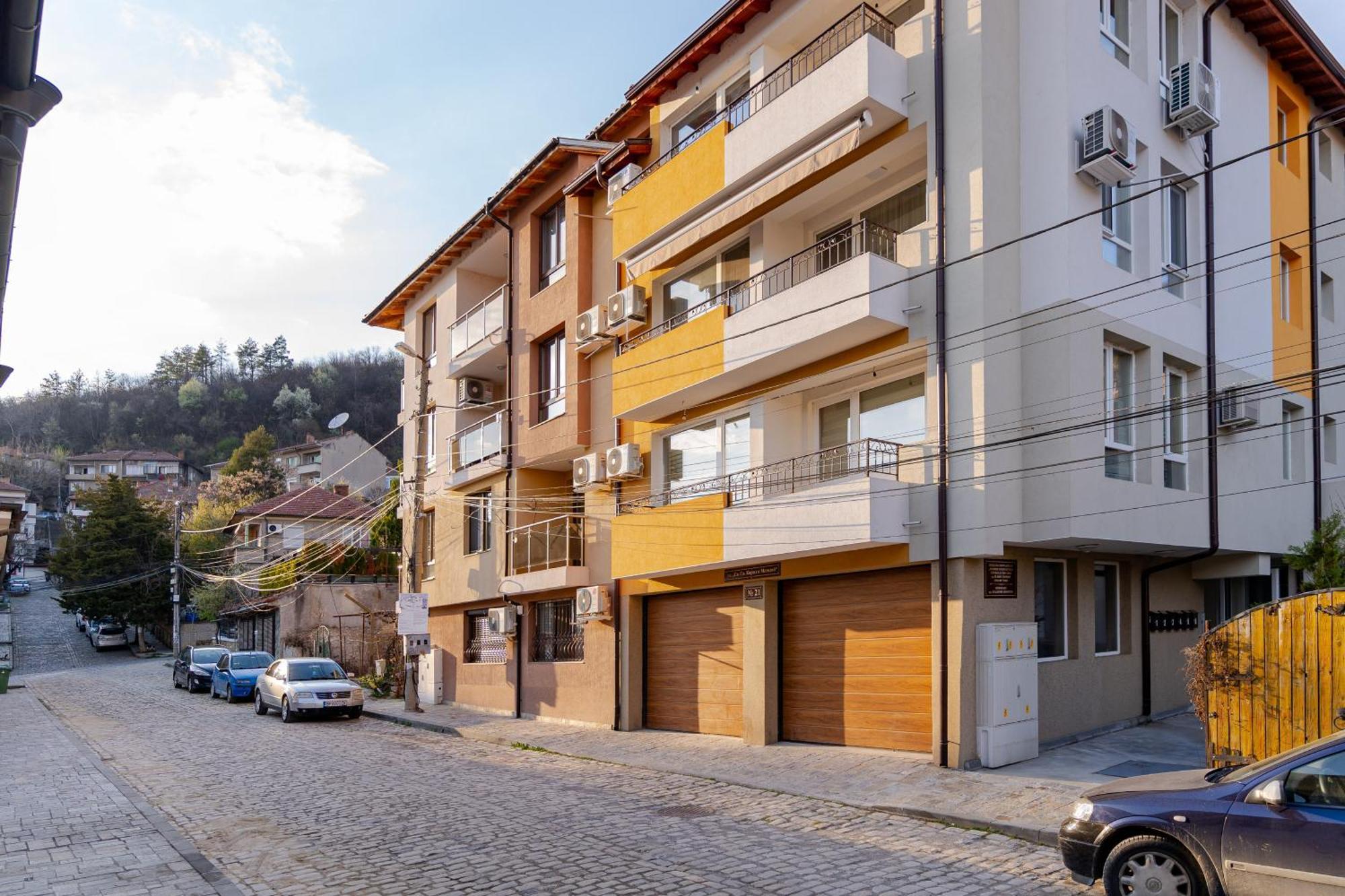 Mirela Guest Apartment Veliko Tărnovo Exterior foto
